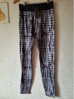 Legginsy Hype of Detail melanż