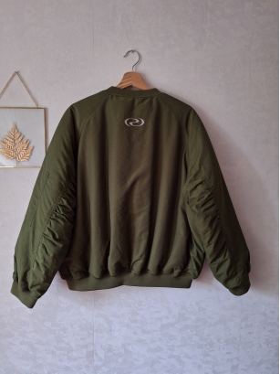 Bomberka damska overize Resume