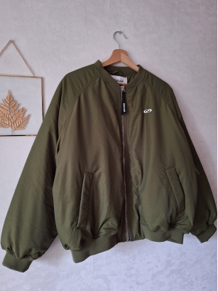 Bomberka damska overize Resume