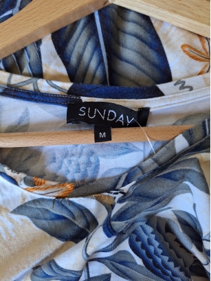 Bluzka M z wiskozy Sunday 