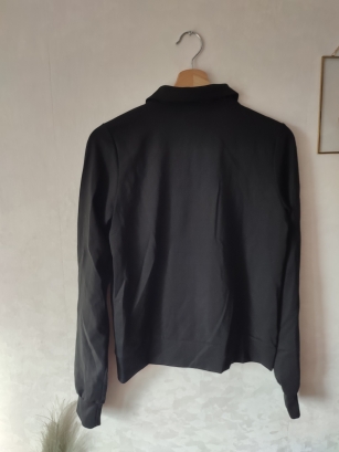 Czarna rozpinana bluza bez kaptura